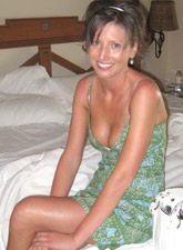 San Rafael woman seeking a man